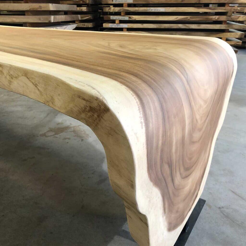 MVD Trendymeubels eettafel boomkant